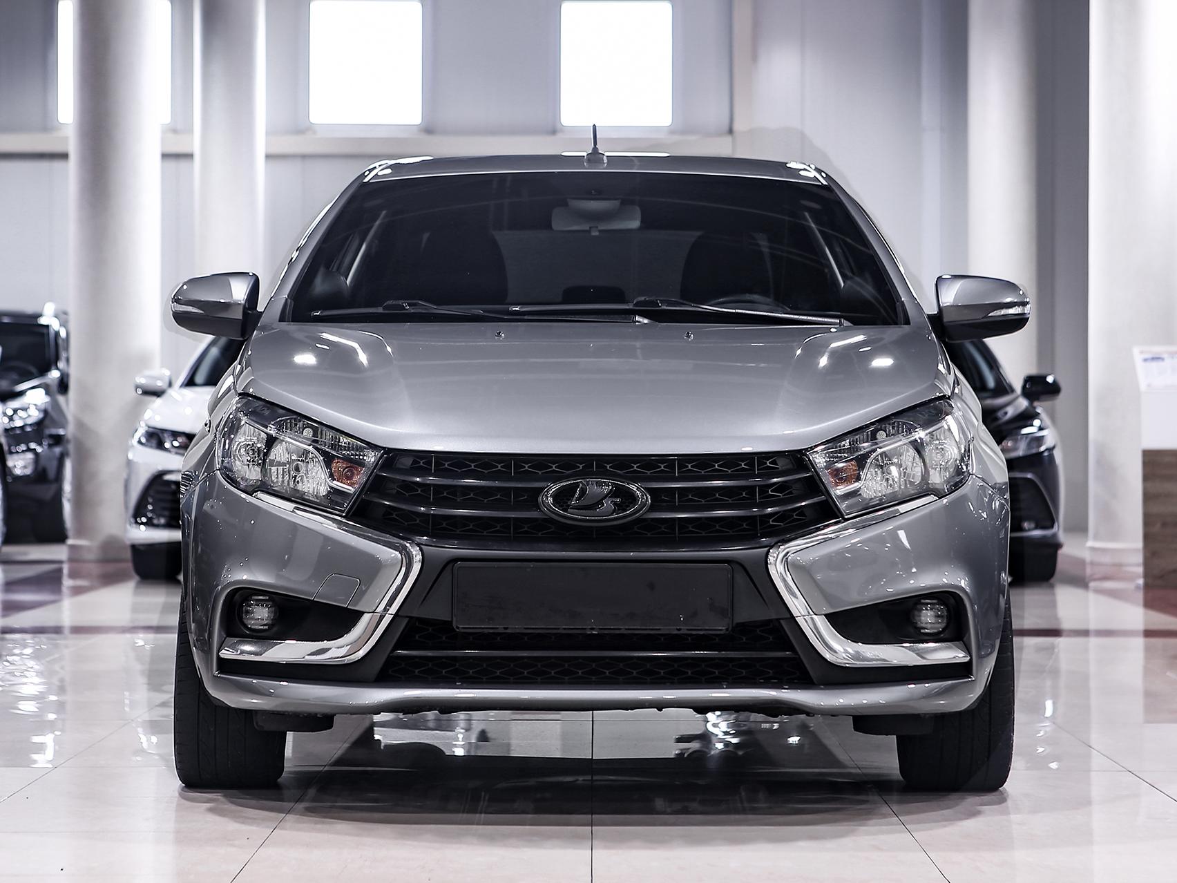 Купить Vesta с пробегом