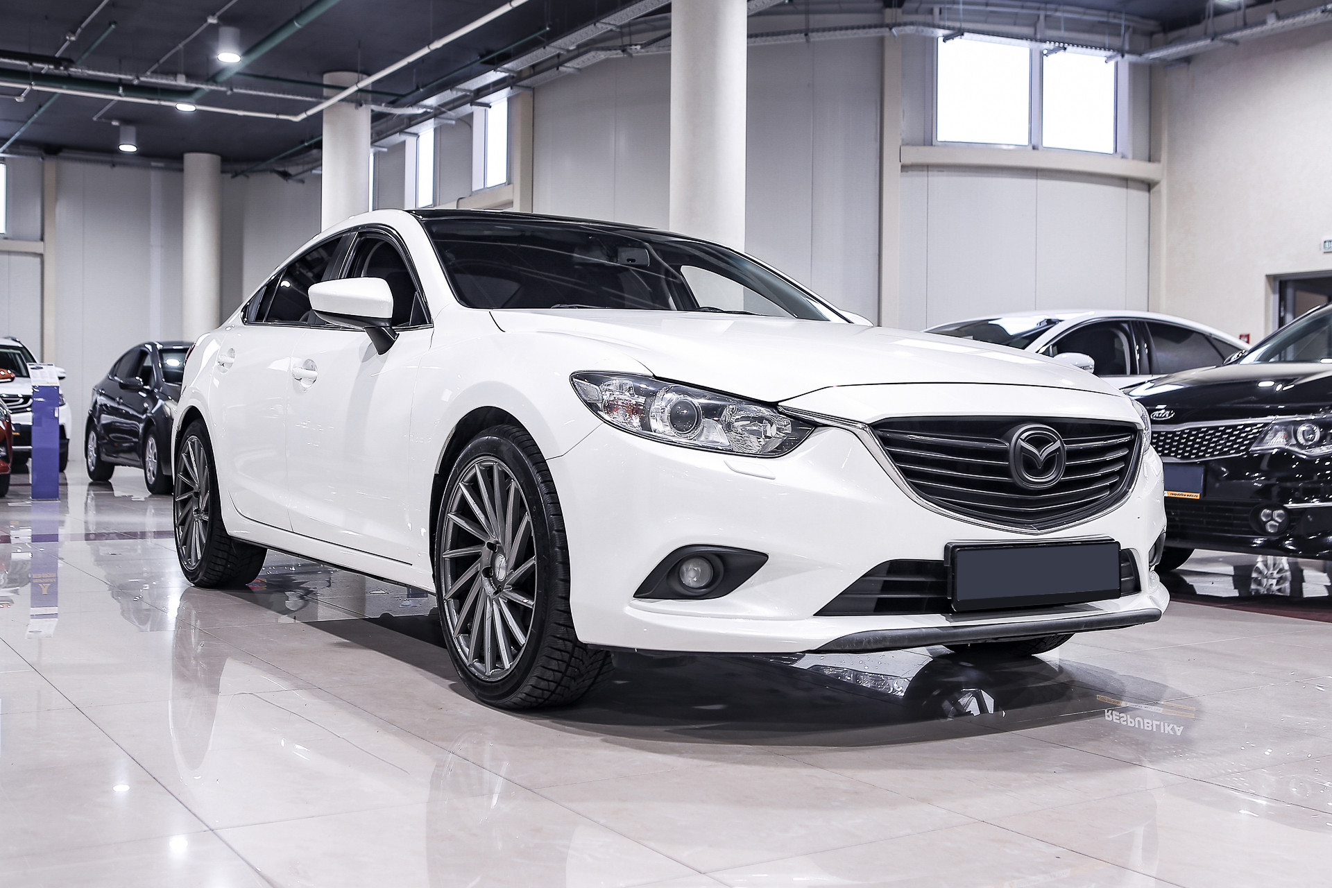 Купить 6 с пробегом