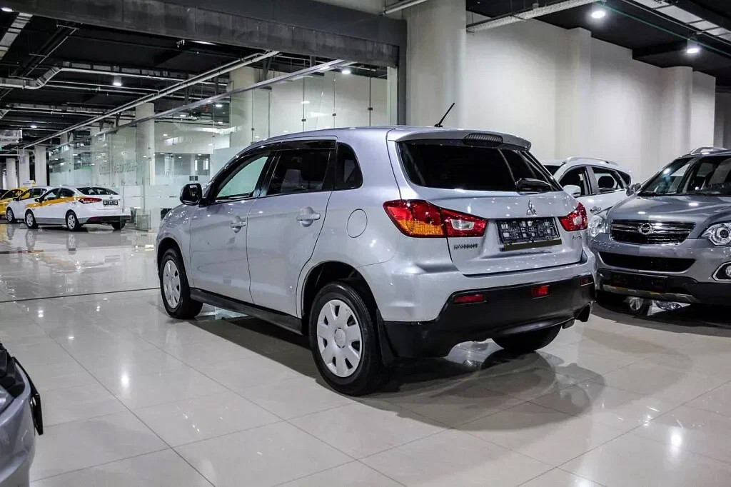 Купить ASX с пробегом