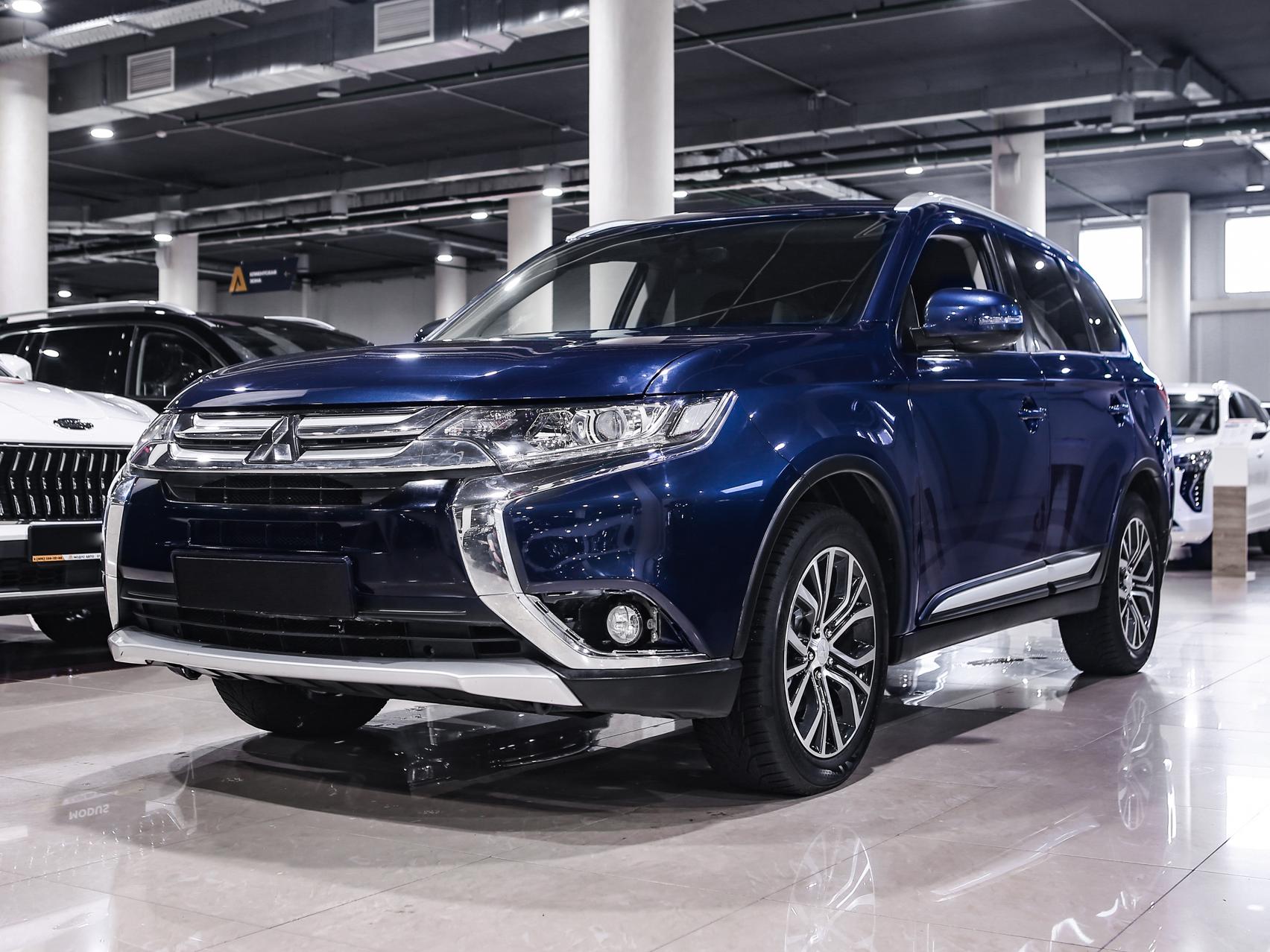 Купить Outlander с пробегом