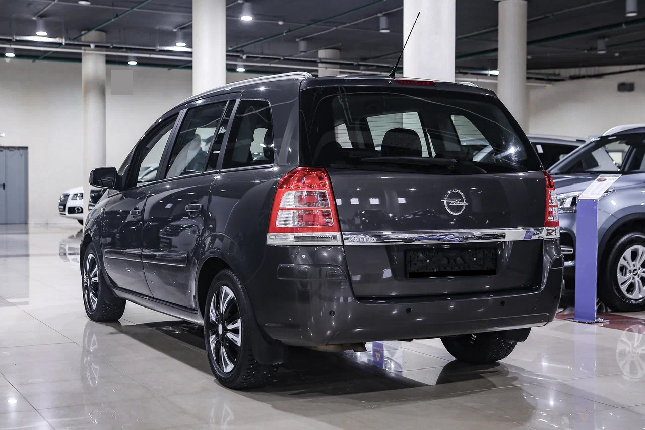 Купить Zafira с пробегом