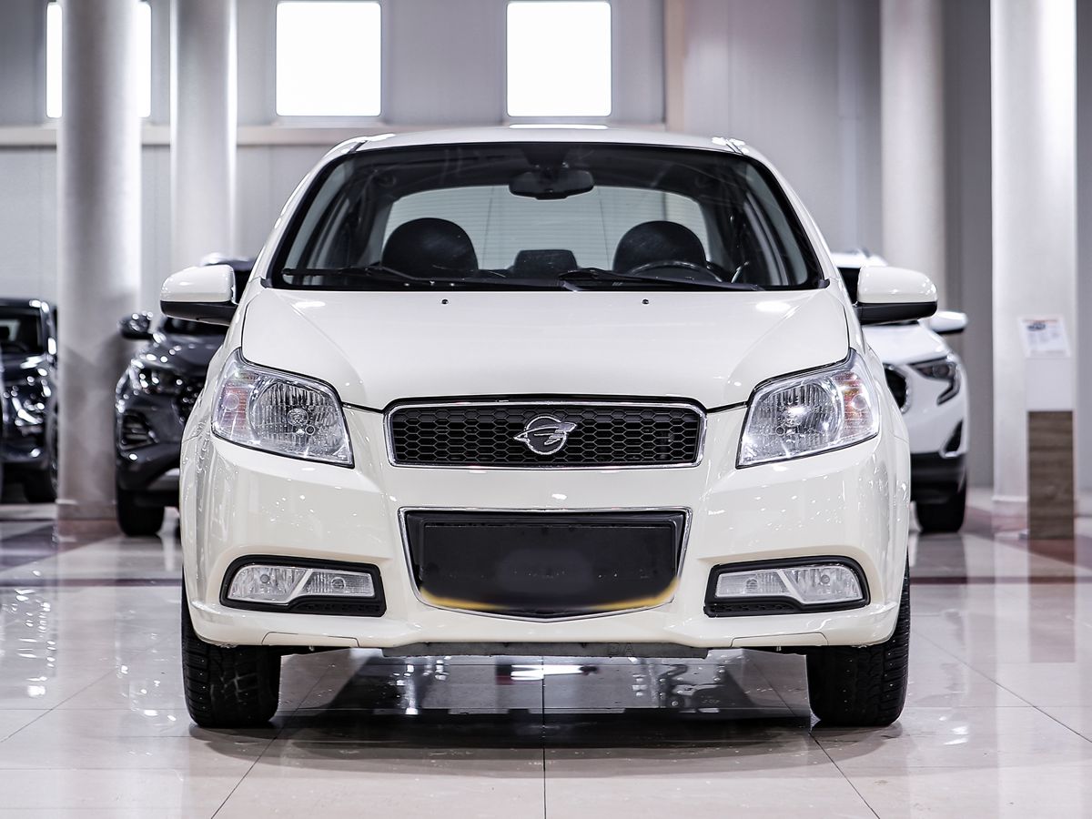 Купить Nexia R3 с пробегом