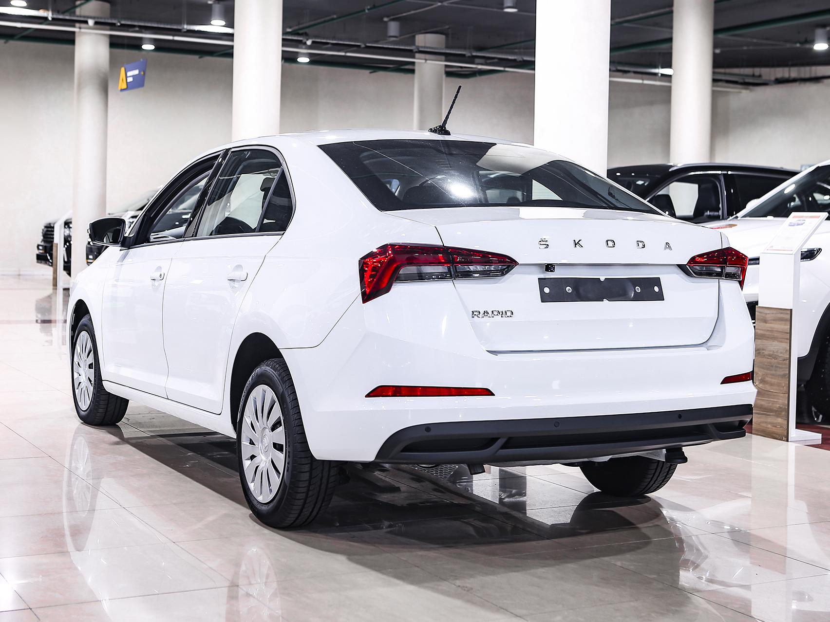 Купить Rapid с пробегом