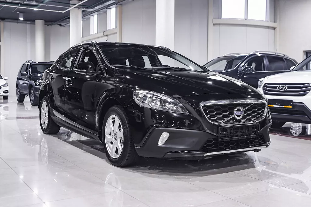 Купить V40 Cross Country с пробегом
